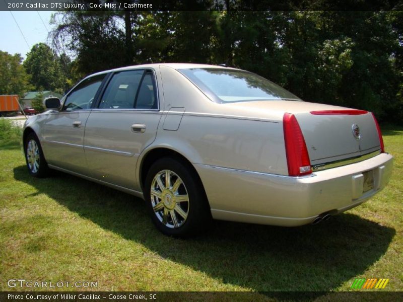 Gold Mist / Cashmere 2007 Cadillac DTS Luxury