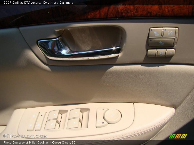 Gold Mist / Cashmere 2007 Cadillac DTS Luxury