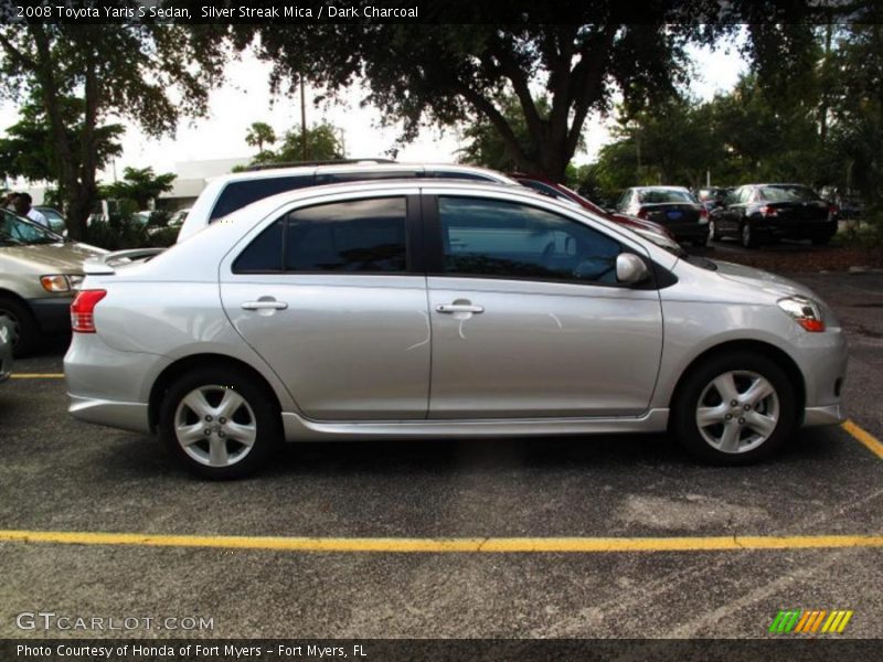 Silver Streak Mica / Dark Charcoal 2008 Toyota Yaris S Sedan