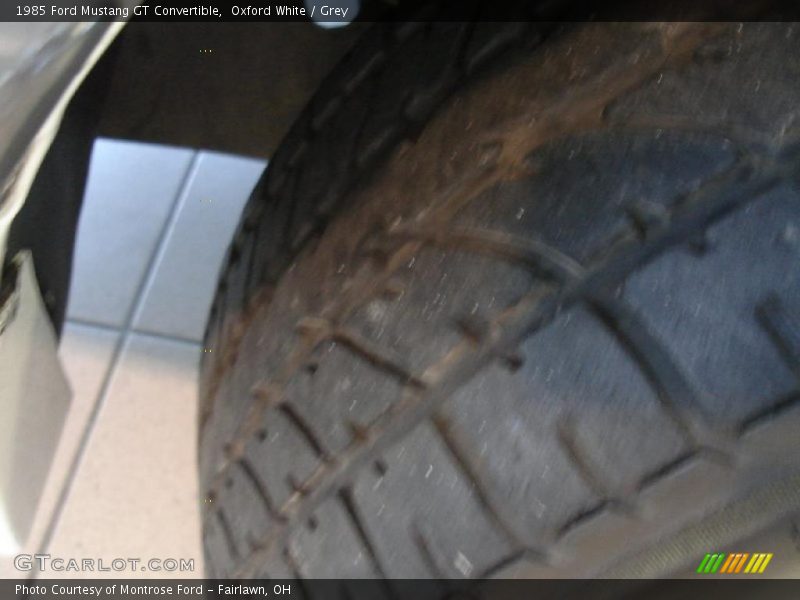 Oxford White / Grey 1985 Ford Mustang GT Convertible