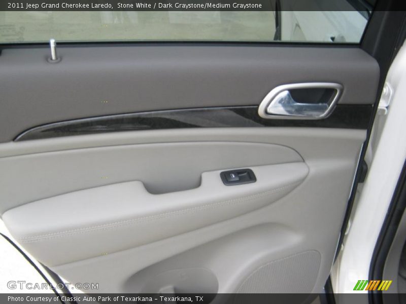 Stone White / Dark Graystone/Medium Graystone 2011 Jeep Grand Cherokee Laredo
