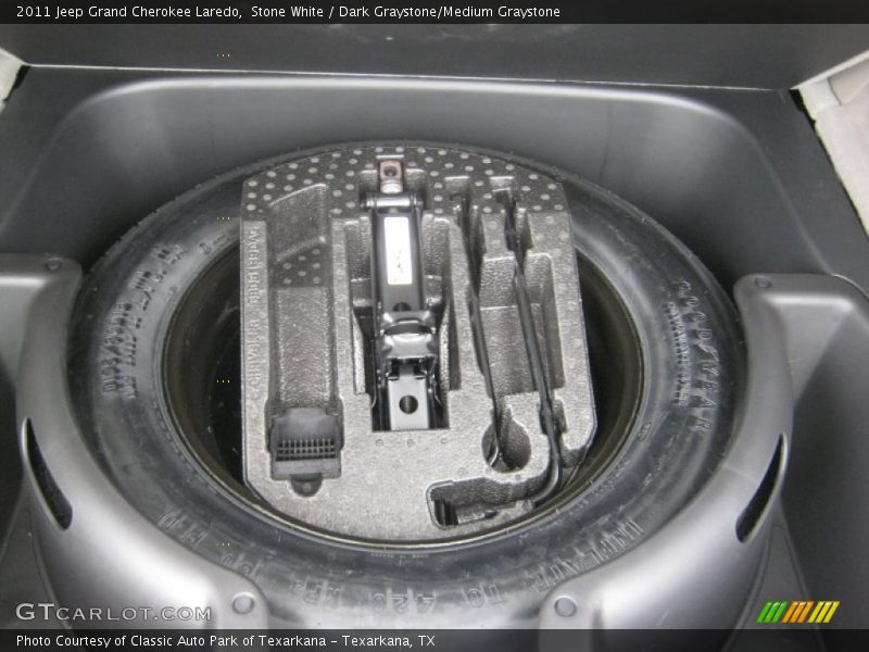 Stone White / Dark Graystone/Medium Graystone 2011 Jeep Grand Cherokee Laredo