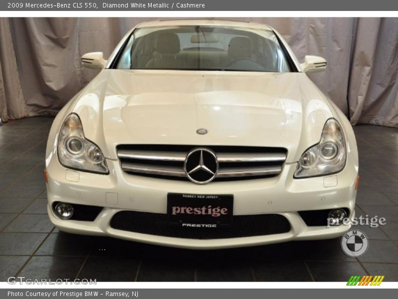 Diamond White Metallic / Cashmere 2009 Mercedes-Benz CLS 550