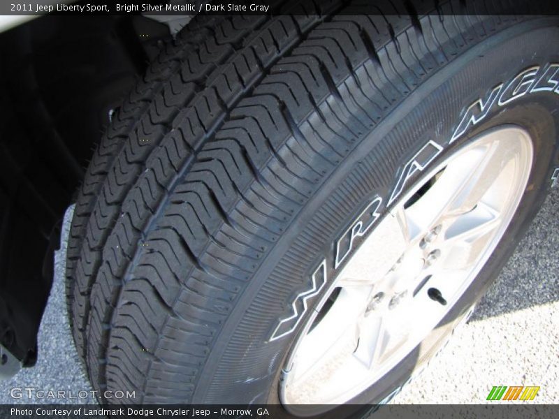 Bright Silver Metallic / Dark Slate Gray 2011 Jeep Liberty Sport