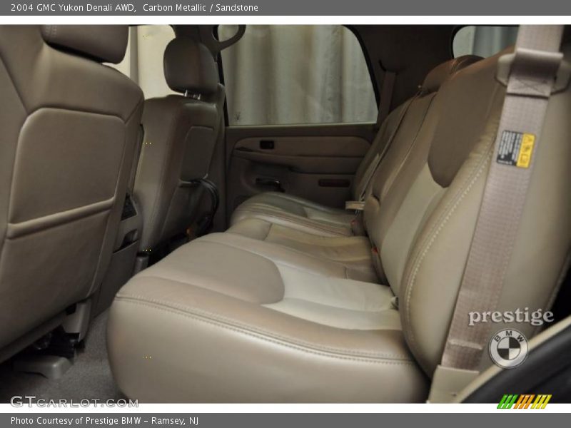 Carbon Metallic / Sandstone 2004 GMC Yukon Denali AWD