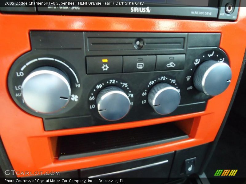 Controls of 2009 Charger SRT-8 Super Bee