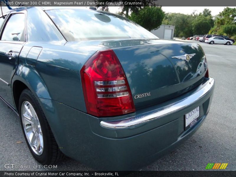 Magnesium Pearl / Dark Slate Gray/Light Graystone 2005 Chrysler 300 C HEMI