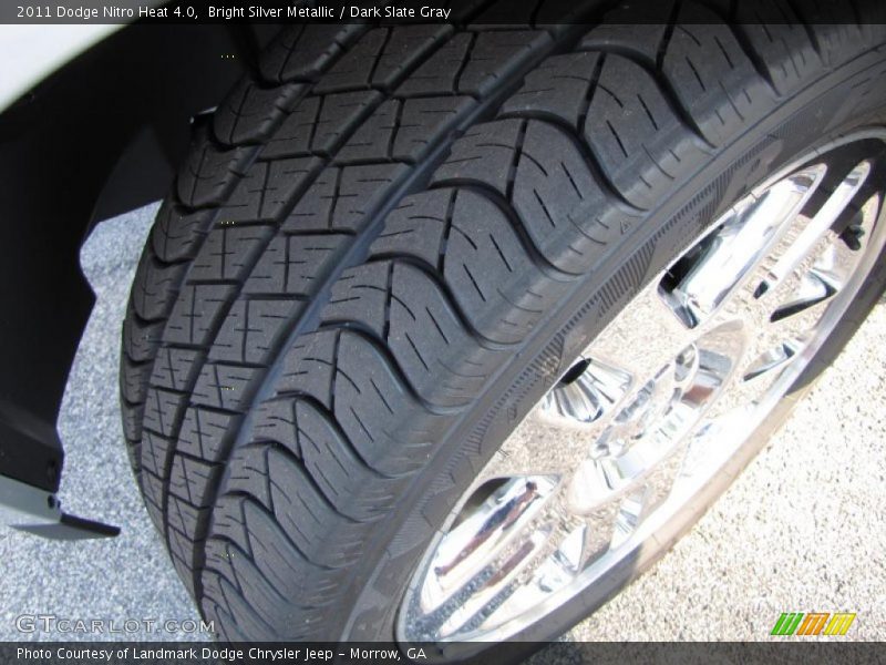 Bright Silver Metallic / Dark Slate Gray 2011 Dodge Nitro Heat 4.0