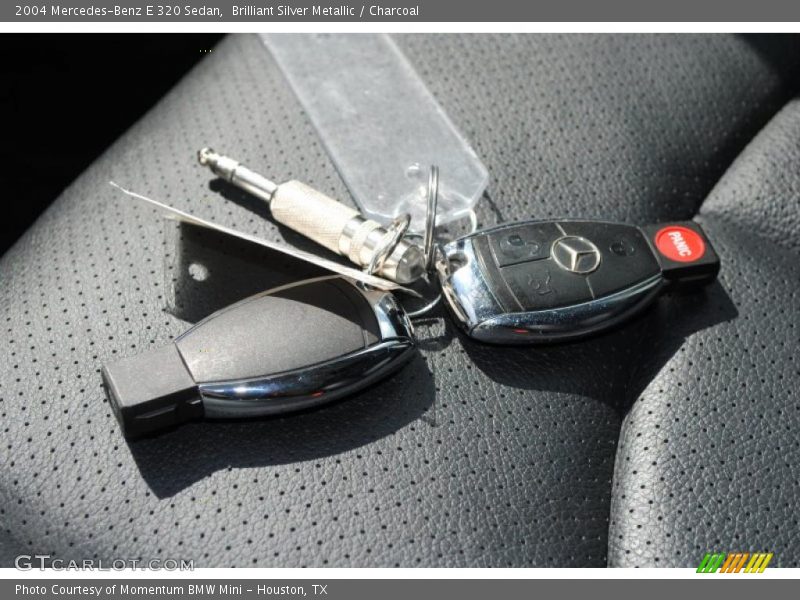 Brilliant Silver Metallic / Charcoal 2004 Mercedes-Benz E 320 Sedan