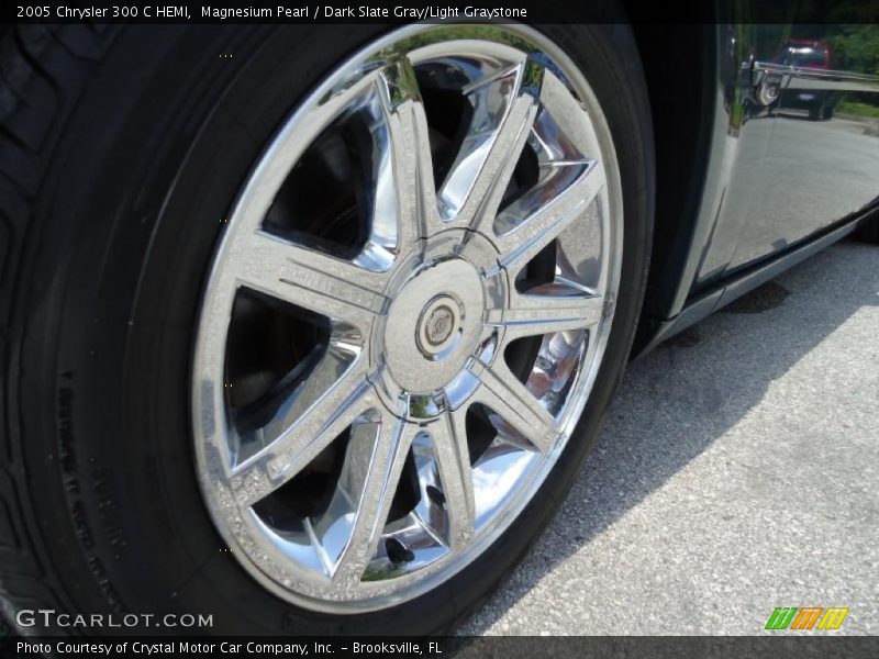 Magnesium Pearl / Dark Slate Gray/Light Graystone 2005 Chrysler 300 C HEMI