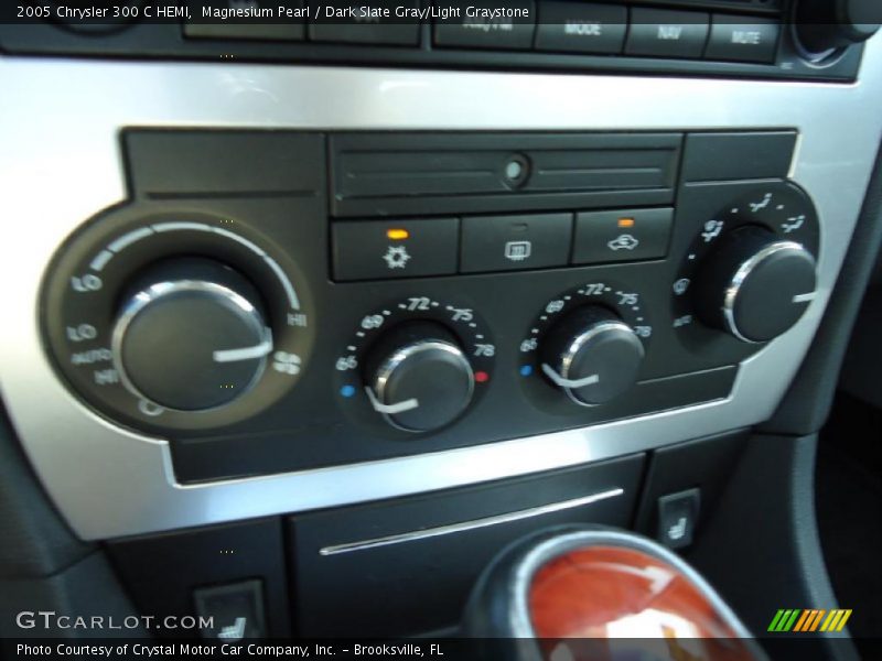 Magnesium Pearl / Dark Slate Gray/Light Graystone 2005 Chrysler 300 C HEMI