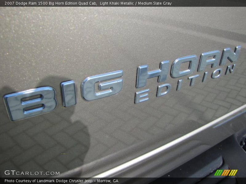 Light Khaki Metallic / Medium Slate Gray 2007 Dodge Ram 1500 Big Horn Edition Quad Cab