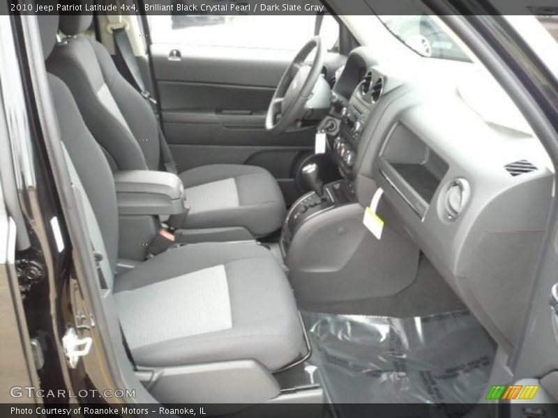 Brilliant Black Crystal Pearl / Dark Slate Gray 2010 Jeep Patriot Latitude 4x4