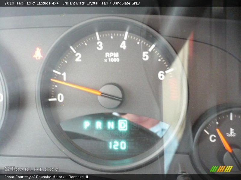 Brilliant Black Crystal Pearl / Dark Slate Gray 2010 Jeep Patriot Latitude 4x4