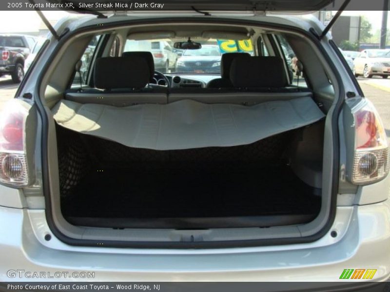 Silver Streak Mica / Dark Gray 2005 Toyota Matrix XR
