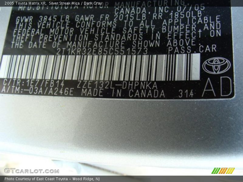 Silver Streak Mica / Dark Gray 2005 Toyota Matrix XR