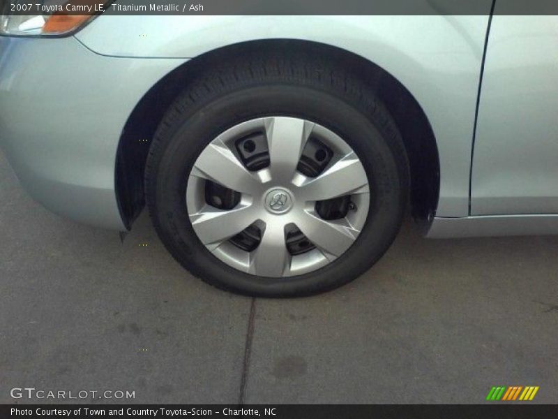 Titanium Metallic / Ash 2007 Toyota Camry LE