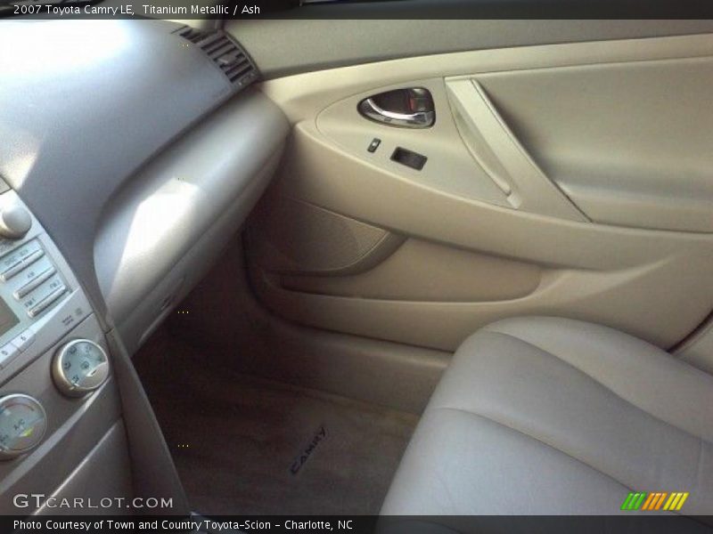 Titanium Metallic / Ash 2007 Toyota Camry LE