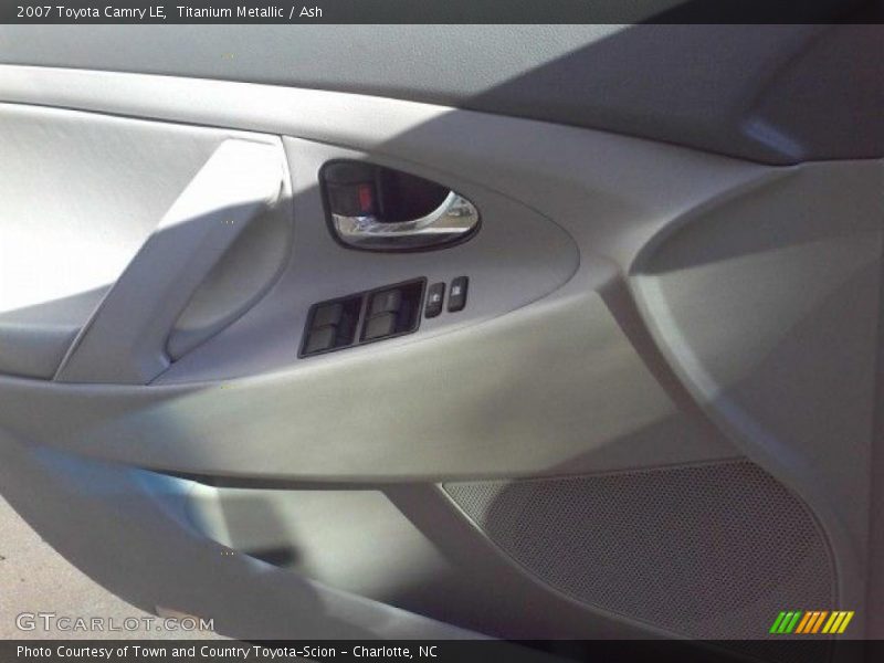 Titanium Metallic / Ash 2007 Toyota Camry LE