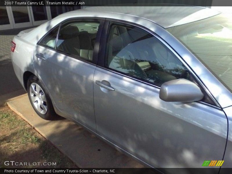 Titanium Metallic / Ash 2007 Toyota Camry LE