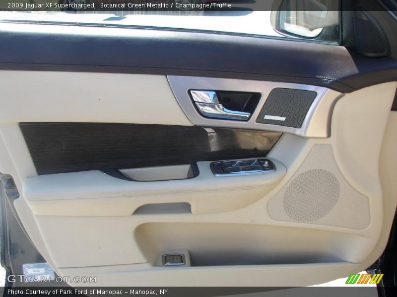 Botanical Green Metallic / Champagne/Truffle 2009 Jaguar XF Supercharged