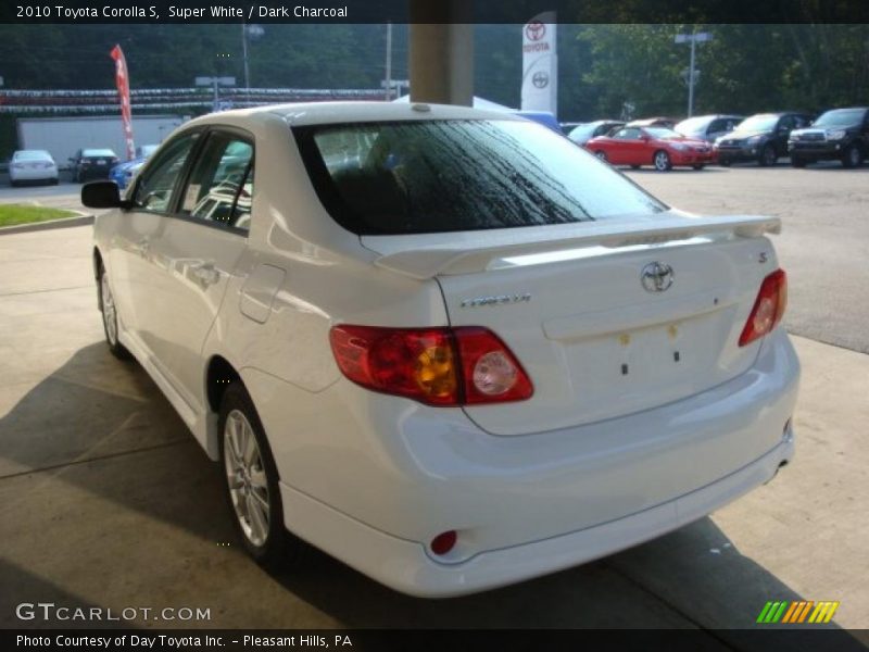 Super White / Dark Charcoal 2010 Toyota Corolla S