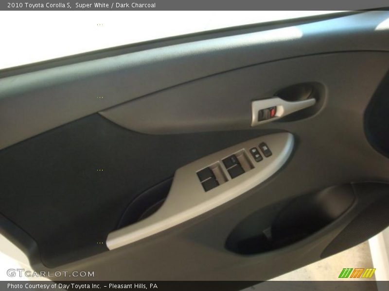 Super White / Dark Charcoal 2010 Toyota Corolla S