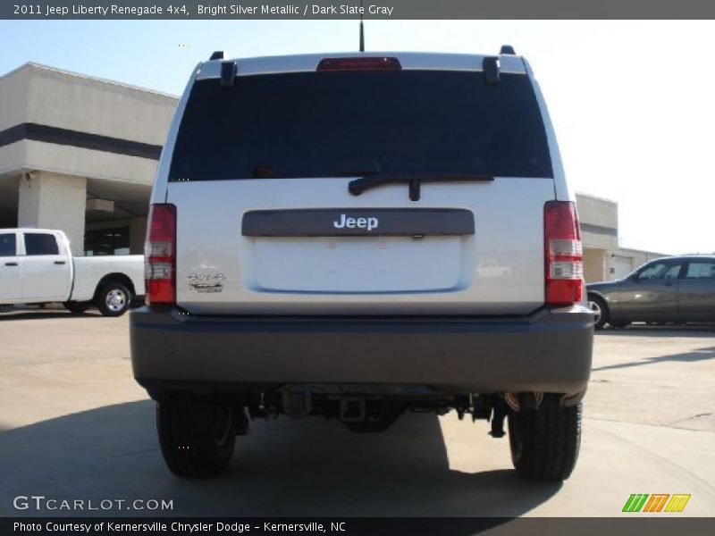 Bright Silver Metallic / Dark Slate Gray 2011 Jeep Liberty Renegade 4x4