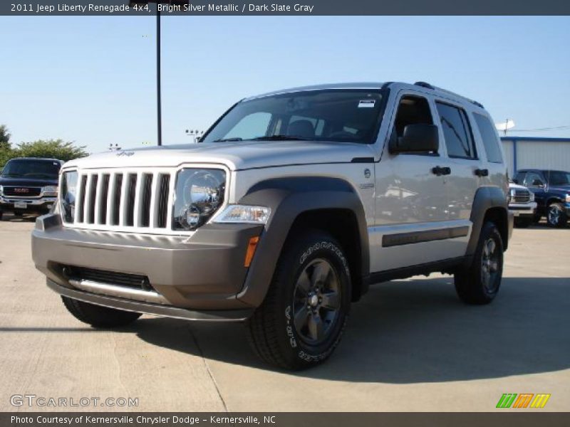 Bright Silver Metallic / Dark Slate Gray 2011 Jeep Liberty Renegade 4x4