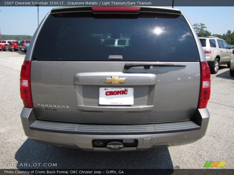 Graystone Metallic / Light Titanium/Dark Titanium 2007 Chevrolet Suburban 1500 LT