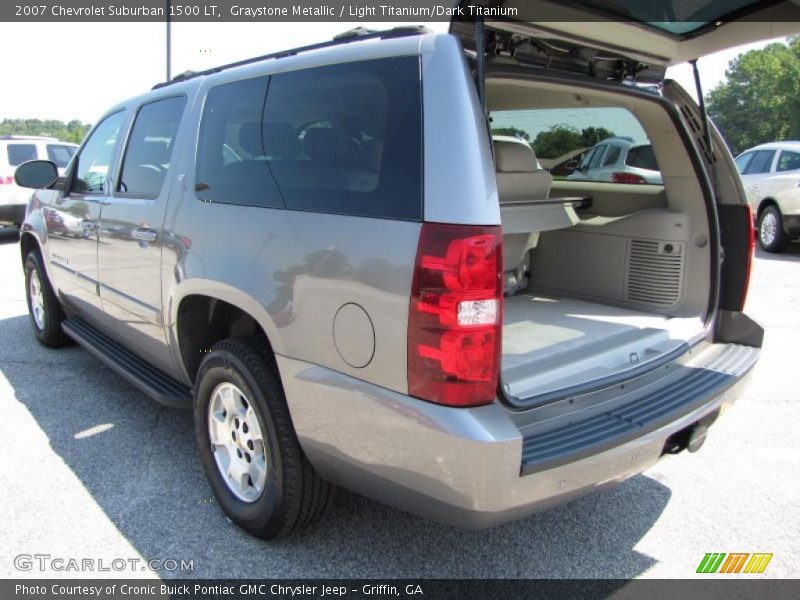 Graystone Metallic / Light Titanium/Dark Titanium 2007 Chevrolet Suburban 1500 LT