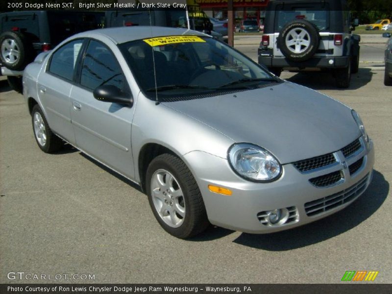 Bright Silver Metallic / Dark Slate Gray 2005 Dodge Neon SXT