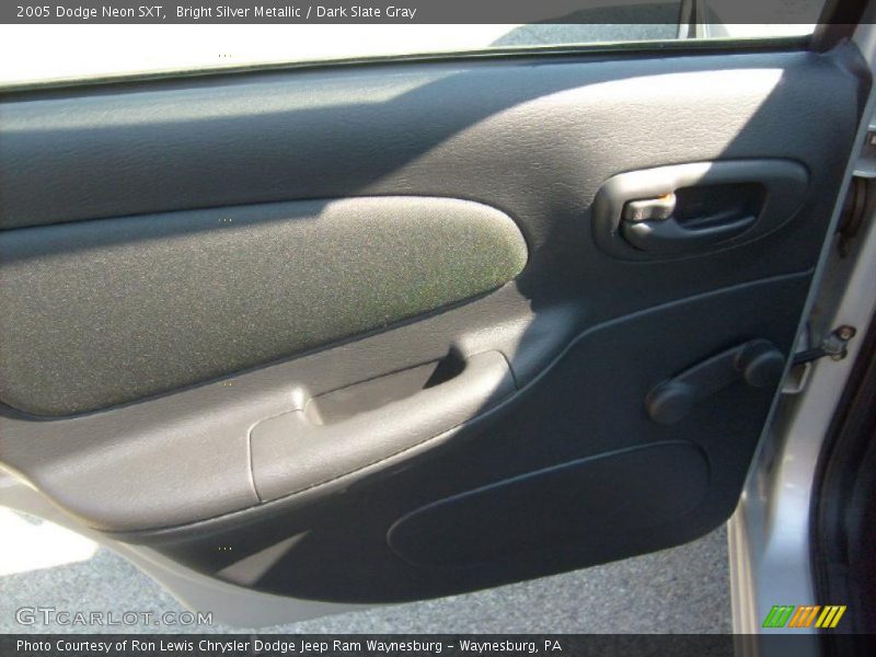 Bright Silver Metallic / Dark Slate Gray 2005 Dodge Neon SXT