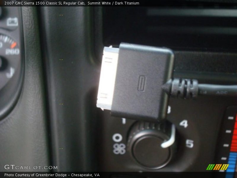 Summit White / Dark Titanium 2007 GMC Sierra 1500 Classic SL Regular Cab