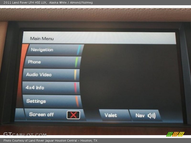 Alaska White / Almond/Nutmeg 2011 Land Rover LR4 HSE LUX