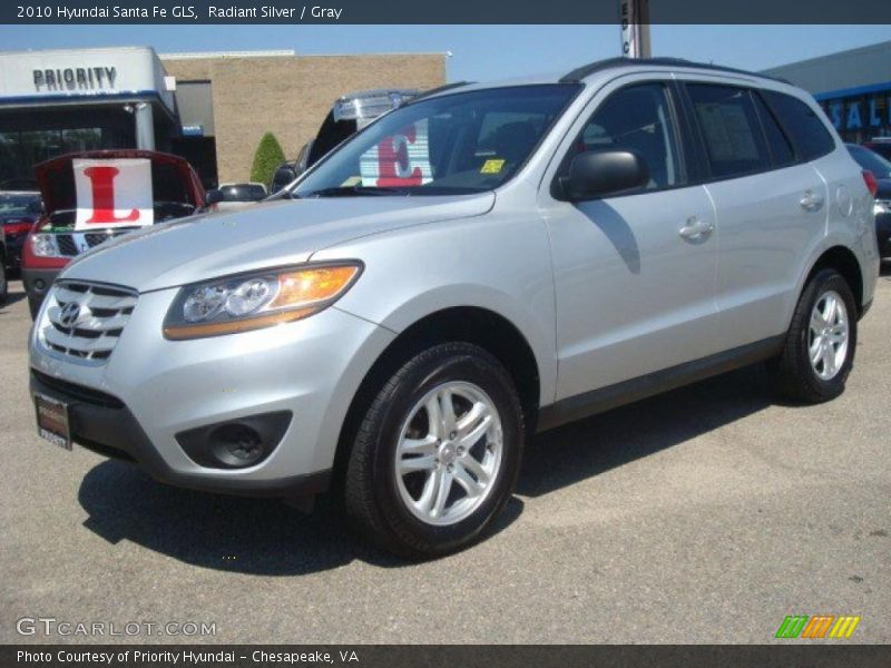 Radiant Silver / Gray 2010 Hyundai Santa Fe GLS