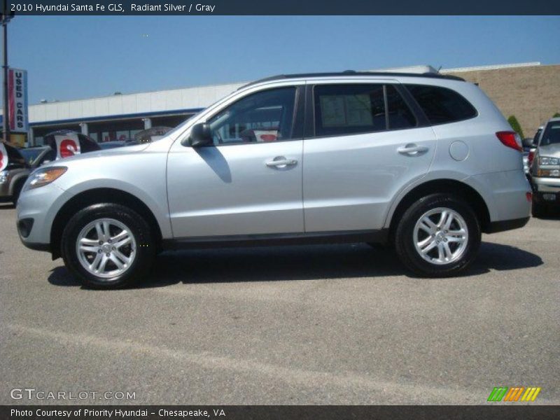 Radiant Silver / Gray 2010 Hyundai Santa Fe GLS