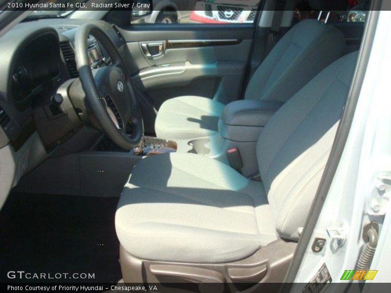 Radiant Silver / Gray 2010 Hyundai Santa Fe GLS