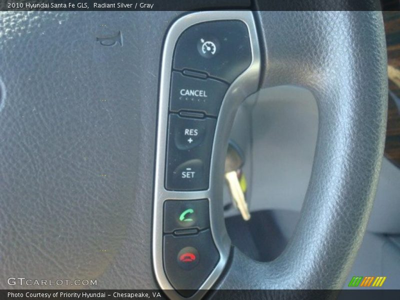 Radiant Silver / Gray 2010 Hyundai Santa Fe GLS