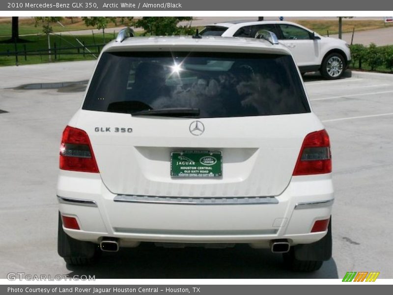 Arctic White / Almond/Black 2010 Mercedes-Benz GLK 350