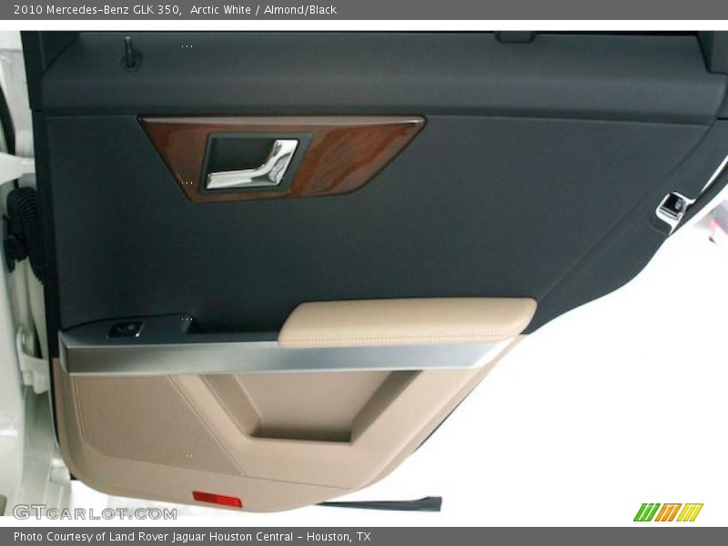 Arctic White / Almond/Black 2010 Mercedes-Benz GLK 350
