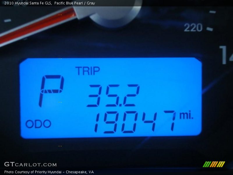 Pacific Blue Pearl / Gray 2010 Hyundai Santa Fe GLS