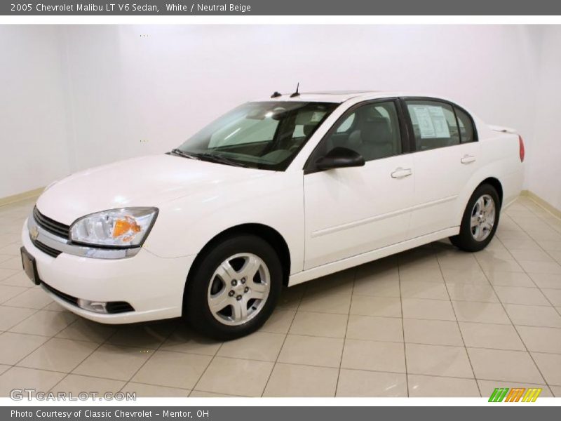 White / Neutral Beige 2005 Chevrolet Malibu LT V6 Sedan