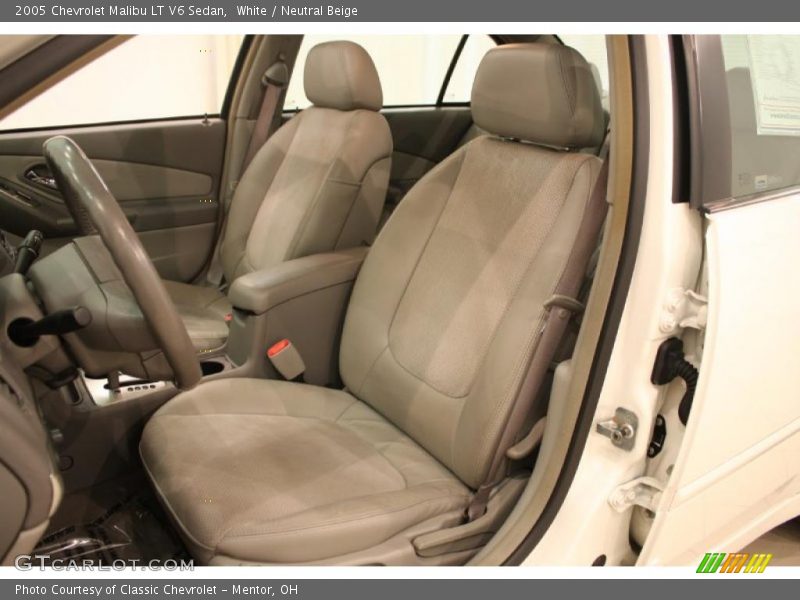 White / Neutral Beige 2005 Chevrolet Malibu LT V6 Sedan