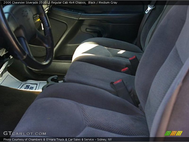 Black / Medium Gray 2006 Chevrolet Silverado 3500 LS Regular Cab 4x4 Chassis