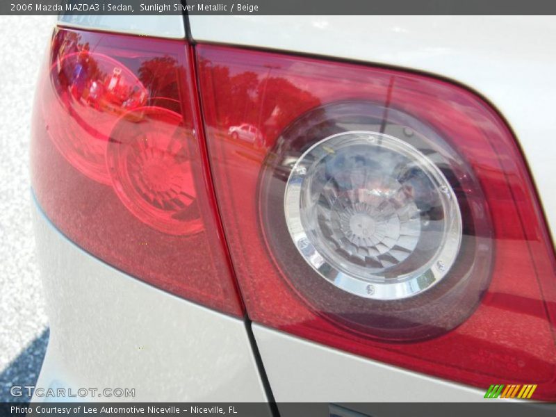 Sunlight Silver Metallic / Beige 2006 Mazda MAZDA3 i Sedan