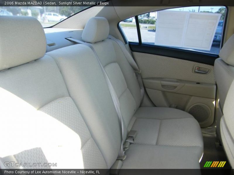 Sunlight Silver Metallic / Beige 2006 Mazda MAZDA3 i Sedan