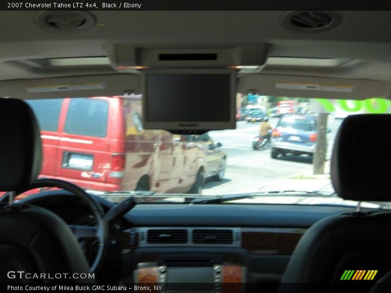 Black / Ebony 2007 Chevrolet Tahoe LTZ 4x4