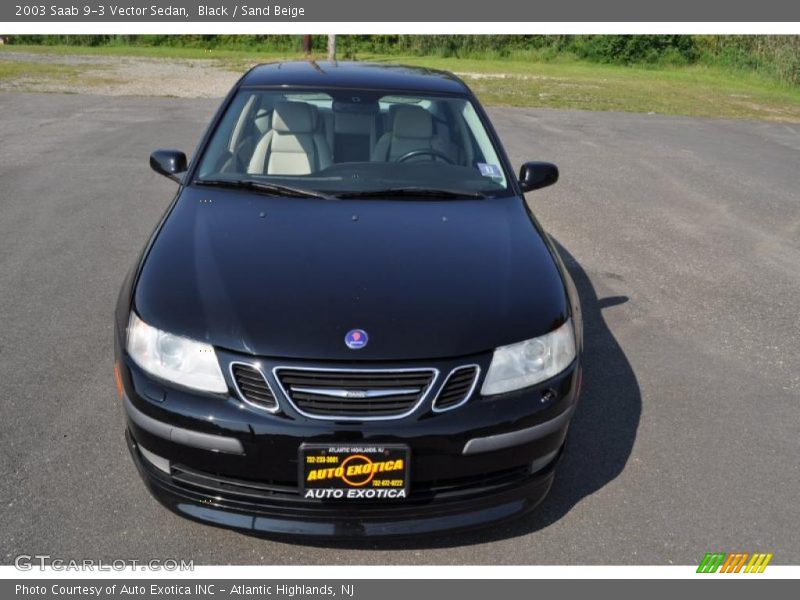 Black / Sand Beige 2003 Saab 9-3 Vector Sedan