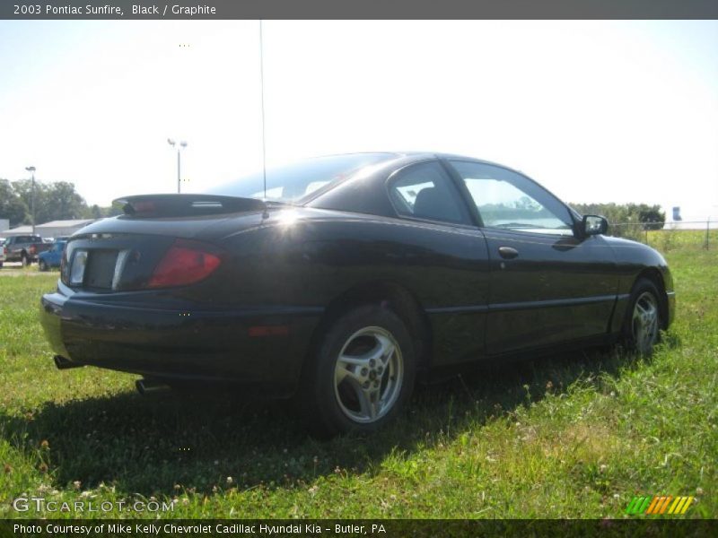 Black / Graphite 2003 Pontiac Sunfire